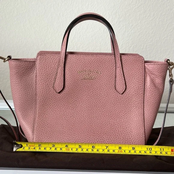 Gucci Swing Mini Crossbody Bag – Light Pink - Picture 13 of 16